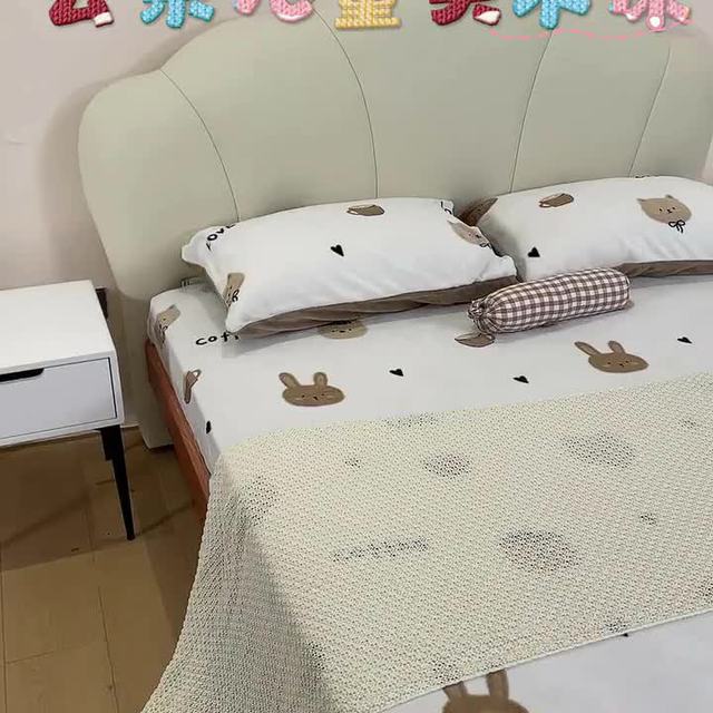 慕思皮床三系列横评：现代简约/奶油风/轻奢哪款值得买？附材质选购指南