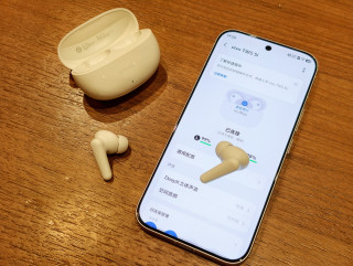 双白高颜值vivo TWS 5i与vivo S60元气版