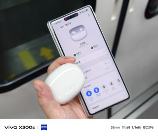 vivo TWS 5i搭配vivo X Fold5，日常通勤高性价比耳机
