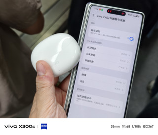vivo TWS 5i搭配vivo X Fold5，日常通勤高性价比耳机