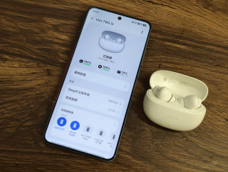 vivo TWS 5i与iQOO 15T黑白配，妥妥高性价比耳机畅听体验