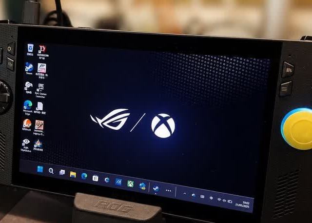 盘点：5款Windows游戏掌机，迷你主机进化可行！