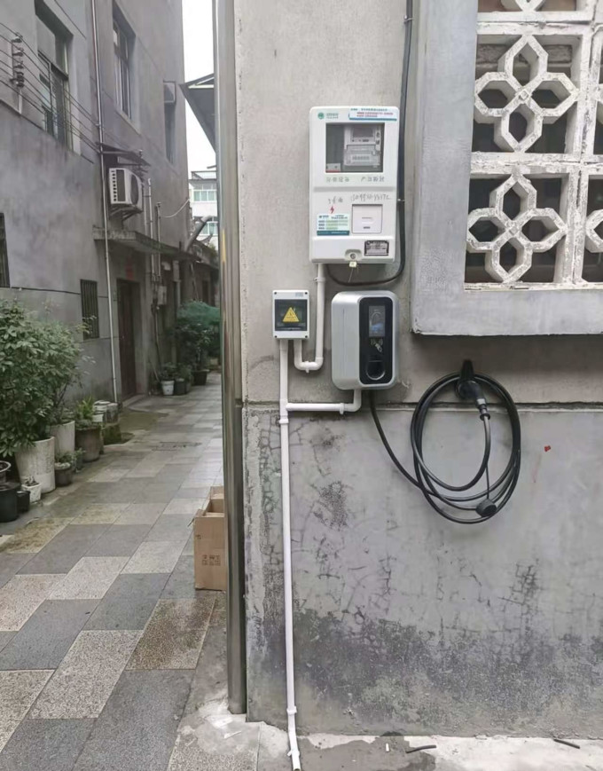 途美达汽车充电装备