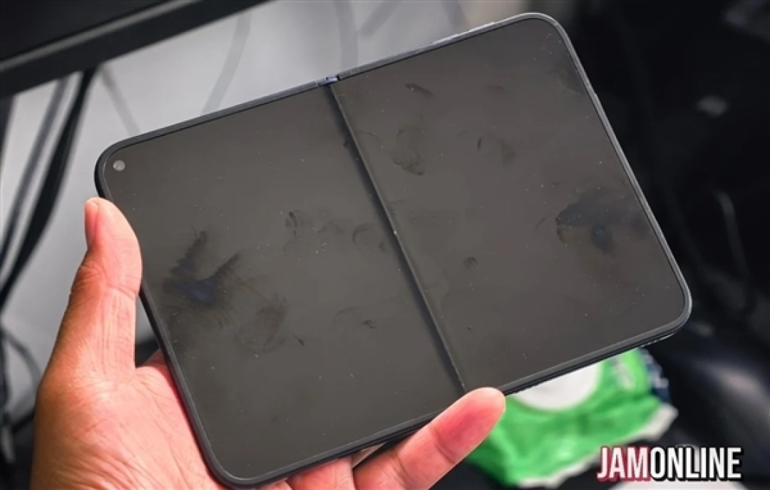 苹果折叠屏信心满满！iPhone Ultra年产目标上调至1000万台