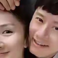 张杰何炅全程沉默，谢娜演唱会取消，第一个发声的是任素汐
