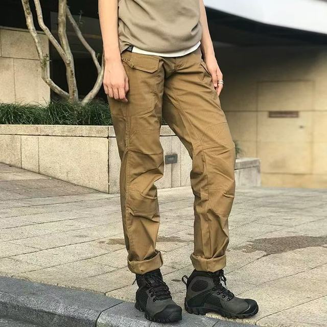 通勤人的“梦中情裤”👖！告别紧绷，这条战术裤真香了