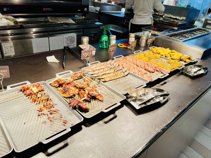 聚会餐饮