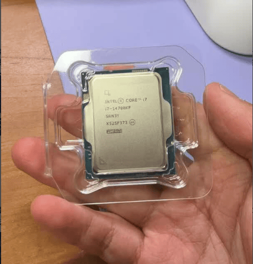 英特尔复产13/14代酷睿，DDR4兼容性让老机器升级捡漏真香