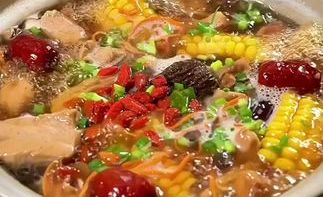 不用挑菌子不用处理！锅里丢一包30分钟，这锅汤鲜到想把舌头吞下去