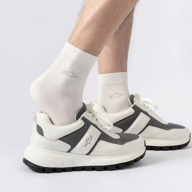 🧦 男生袜子别乱买！8双礼盒装，承包你一整年的体面！ 🎁