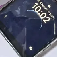 安卓小屏机突然上架！3.95寸LCD+翻转摄像头，二手几百元