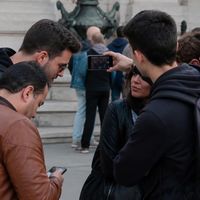 丢手机后第一件事不是锁机！苹果华为三星横评：失联模式真实防护边界在这