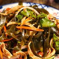 凉拌菜好不好吃就差这一步！记住油→盐糖→蒜辣→生抽醋→红油顺序，缺一环都不香