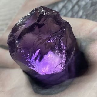 紫水晶市场水有多深？教你从假货到收藏级一次辨清，少花冤枉钱