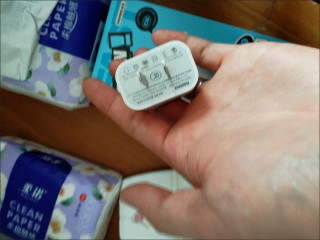 睿量 REMAX 30W 氮化镓充电器