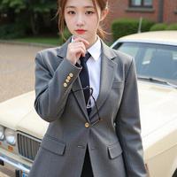 黑色百褶裙穿不出学院风？先看裙长卡没卡对位置