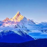 新手买雪鞋别再交学费！搞懂硬度、尺码、系带这3点就够了