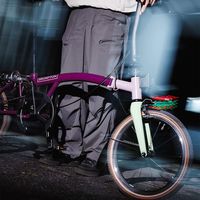 马云带火的“小布”，二手市场集体腰斩：中产信仰碎了一地