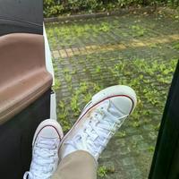 白鞋洗完反而更黄？真凶不是脏，是这两步做反了！