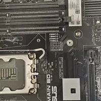 咸鱼流出全新15L华硕台式机准系统，最高可上 i7-14700处理器！