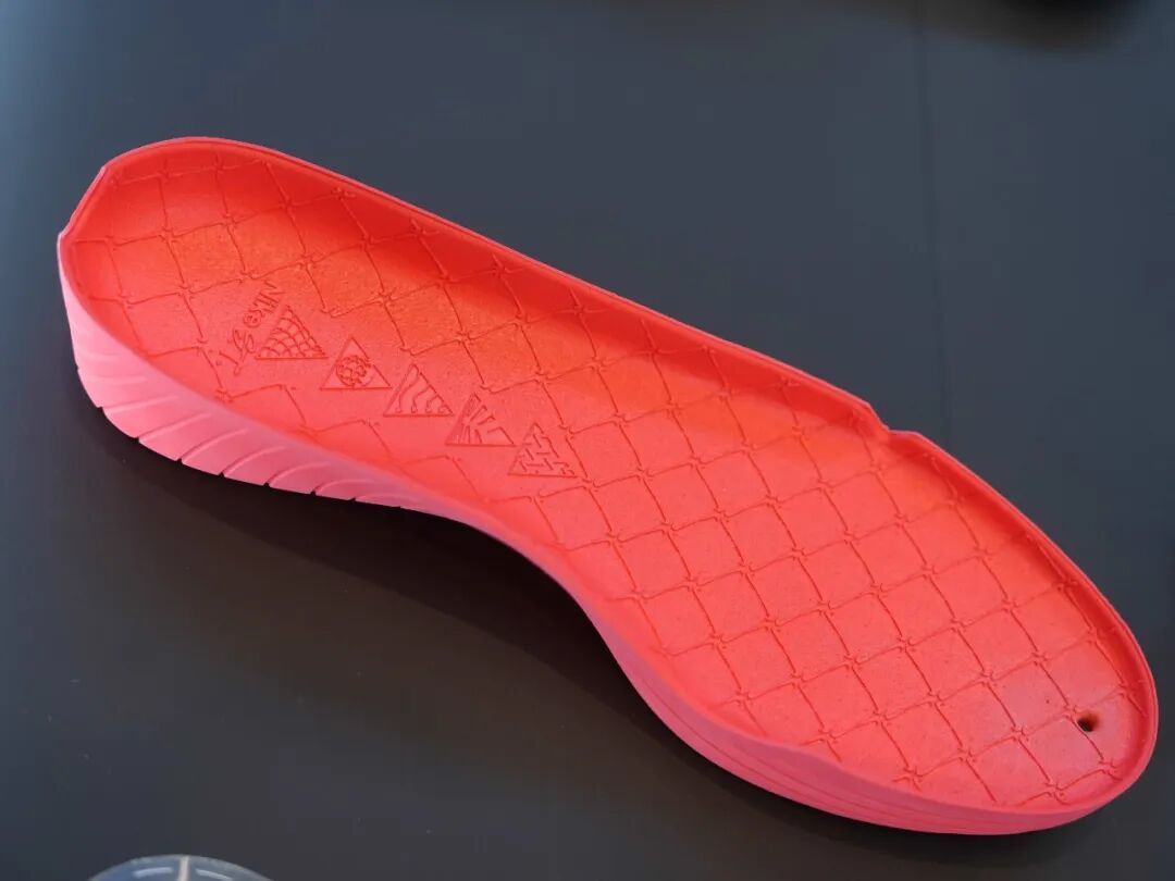 资讯 | NIKE发力了？耐高期间多款新品NIKE球鞋来袭！