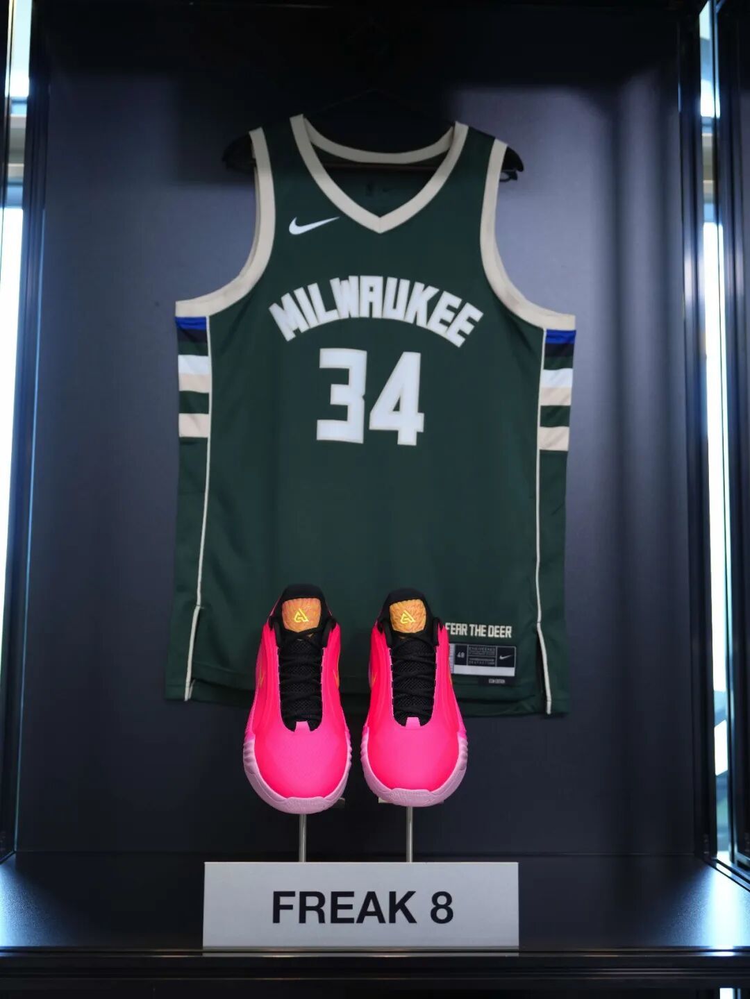 资讯 | NIKE发力了？耐高期间多款新品NIKE球鞋来袭！