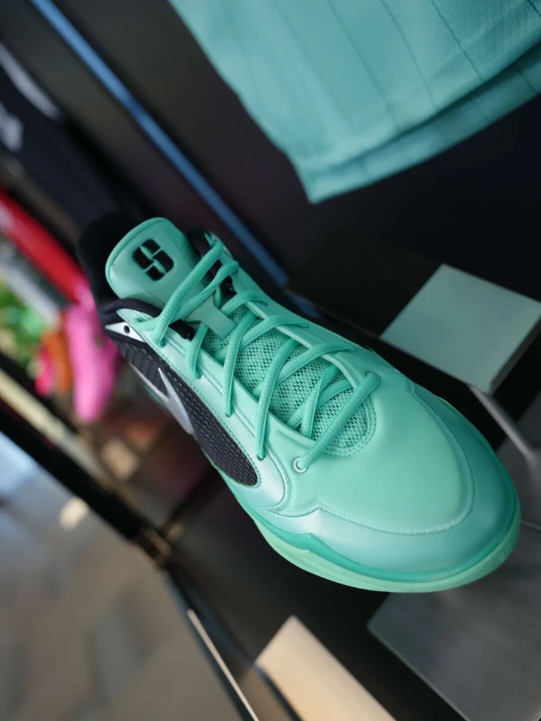 资讯 | NIKE发力了？耐高期间多款新品NIKE球鞋来袭！