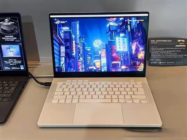 1.5万预算：买涨价的MacBook Air，还是性能更香的ROG幻14 Air？