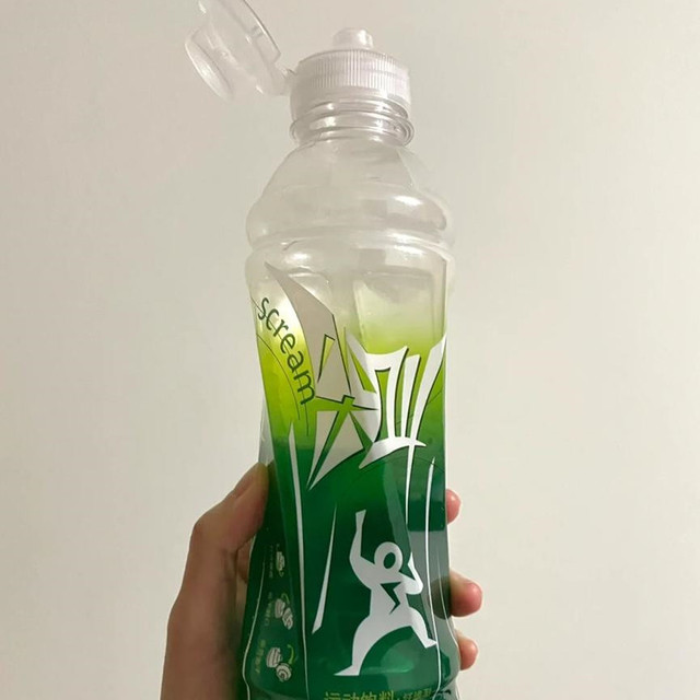 尖叫的瓶子真是yyds！设计师都没有想到，一个瓶子会成为家居神器