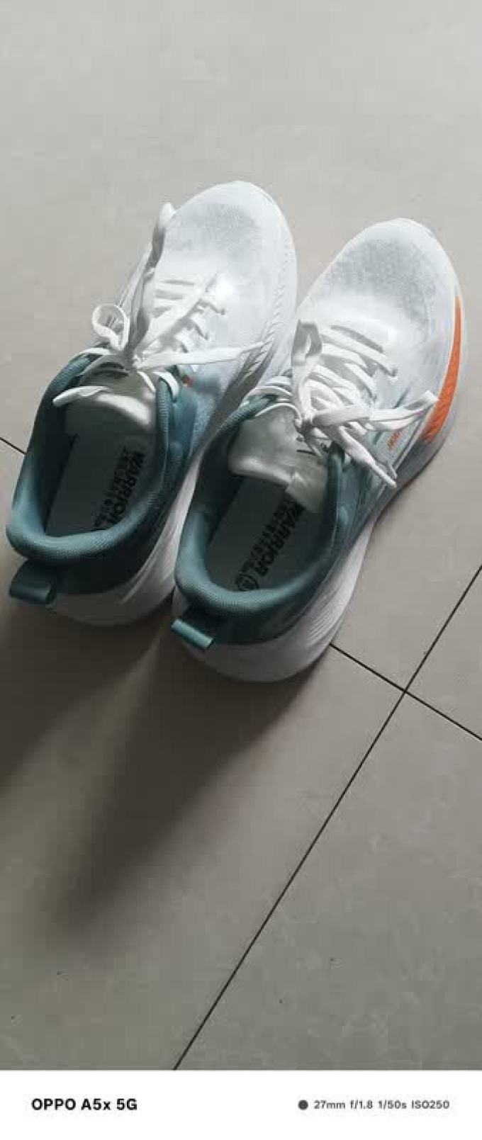 回力休闲运动鞋