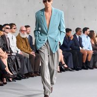Saint Laurent这季做减法：克制留白才是顶奢该有的样子