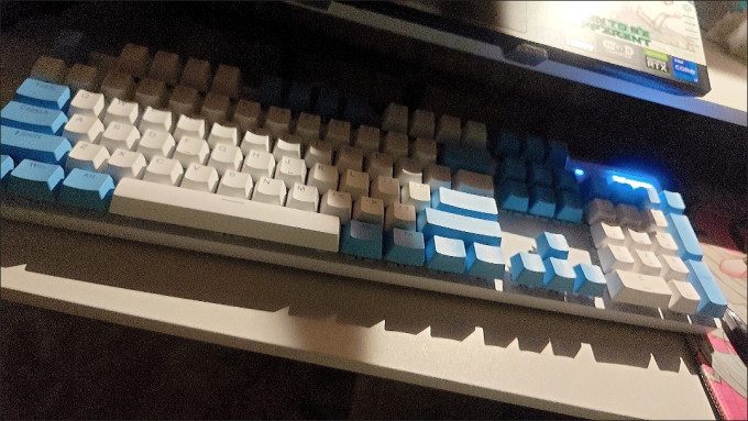 雷柏键盘