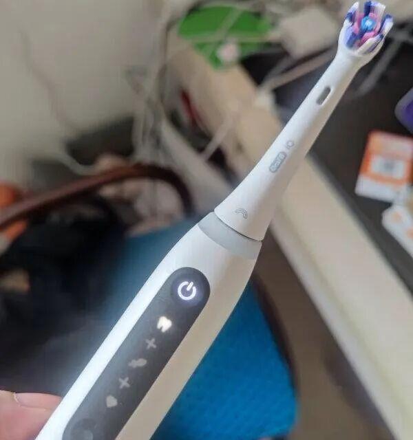 多花700块选iO7值不值？核心区别一次说清
