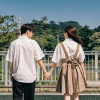 孩子玩具被抢只会傻站着？三步教会他说“不”，3到6岁别错过黄金期
