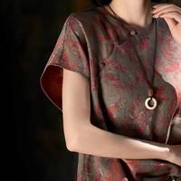 新中式显瘦的秘密不在宽松遮肉！3个参数决定上身效果，微胖姐妹必看
