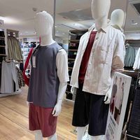 优衣库夏日穿搭公式：基础款叠穿，轻松穿出日常高级感