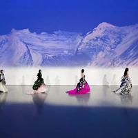裸眼3D真的能“破屏”？实探北京这个720㎡的数字艺术展