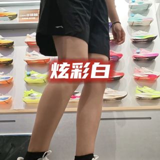 300块的赛训全能鞋是噱头还是真香？飞电5C深度评测告诉你真相