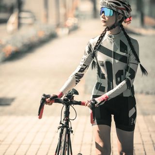 闪电SL9谍照流出空气动力学升级继承SL8操控基因最快2026发布