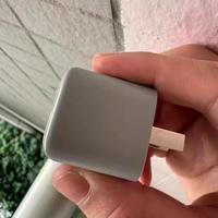 iPhone根本不需要65W!实测曝光充电真相,这个瓦数才是最优解