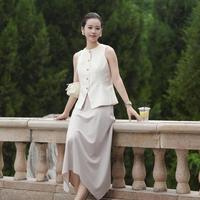 小个子穿马甲想显高?先记住这3个黄金参数,否则显矮又显壮