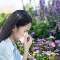 哺乳期鼻炎用药纠结？医生详解安全方案，从鼻腔冲洗到药物治疗