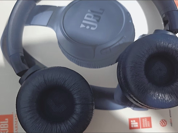 JBL Tune 510BT：入门级无线耳机