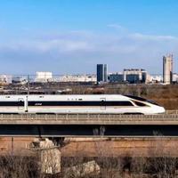 京沪高铁G25次大升级：只停南京南一站，4小时18分跑完全程