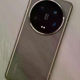 小米14 Ultra价格跌破4000，512GB版现在是捡漏还是入坑？