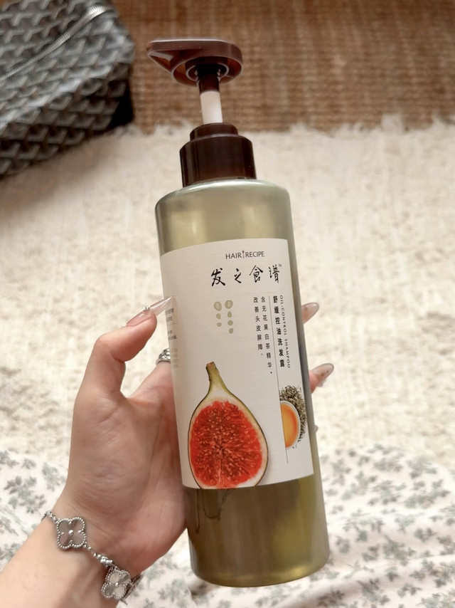 油扁塌终于过上了洗一休三的日子。。