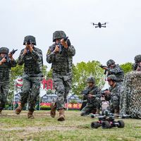 从150码到200+码：极速穿越机如何从极客玩具变身低空经济新赛道