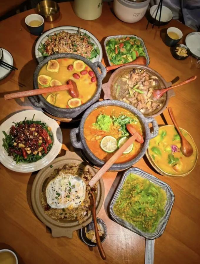 聚会餐饮