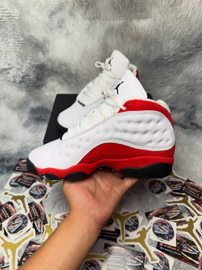 JORDAN休闲运动鞋