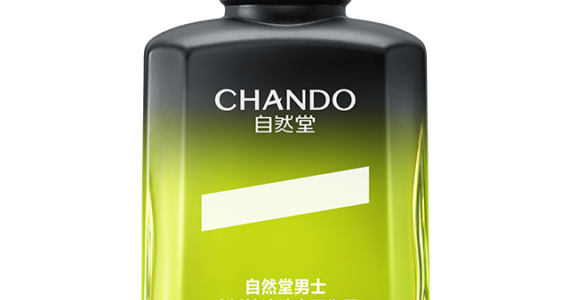 混油皮男士换季清爽保湿水油平衡护肤品牌解析